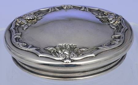 Intaglio (Sterling, 1905, Hollowware) Sterling Lid for Crystal Powder Jar