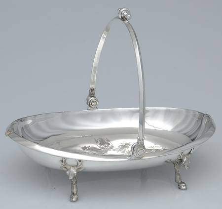 Medallion (Silverplate, Hollowware) by Reed &amp; Barton
