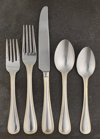 Grand Hotel Gold Accent (Stainless) 5 Piece Place Setting