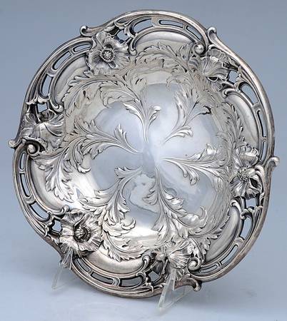 Les Six Fleurs (Sterling, Hollowware) 9" Round Vegetable Bowl
