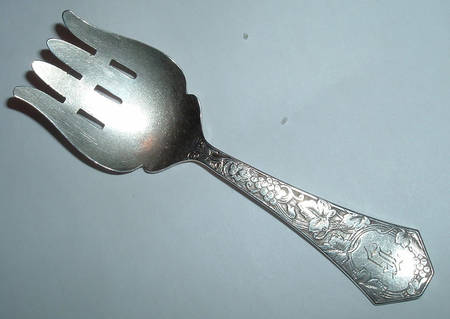 Grape (Sterling, 1905) Baby Fork