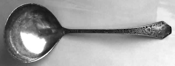 Grape (Sterling, 1905) Round Bowl Soup Spoon (Gumbo)