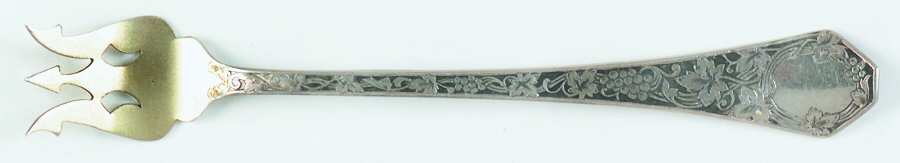 Grape (Sterling, 1905) Oyster Fork
