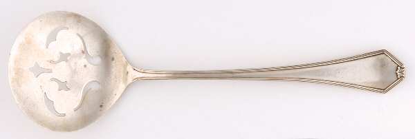 Simplicity (Sterling) Small Cucumber/Tomato Server