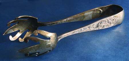 Lorraine (Sterling, 1935, All Over Engraved) Large Ice Serving Tongs with Claw Tips