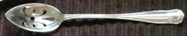 Dolores (Sterling, 1909, No Monograms) Pierced Bowl Short Handle Olive Spoon