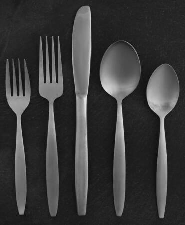 Eileen (Stainless) 40  Piece Estate Set