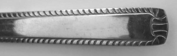 Lace (Stainless) Modern Solid Knife