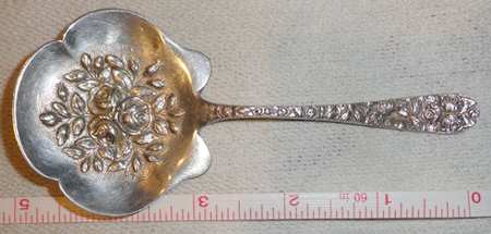 Baltimore Rose (Sterling, 1905, Decor) Solid Bon Bon Spoon