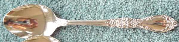SNF4 Place/Oval Soup Spoon