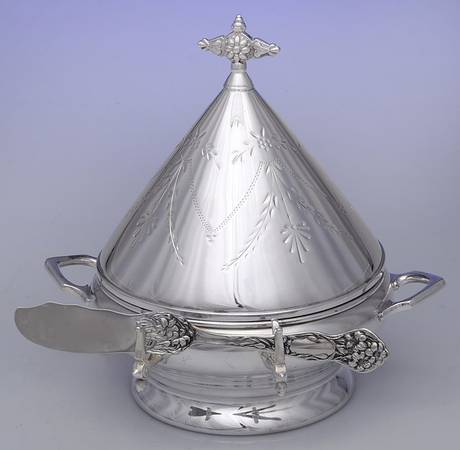 Silverplate Hollowware Round Covered Butter with Strainer & Master Knife