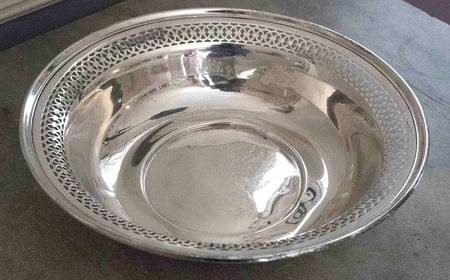 0362 (Sterling, Hollowware) 9" Round Vegetable Bowl