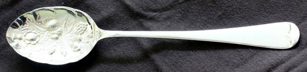 Rattail (Silverplate) Solid Smooth Berry/Casserole Spoon
