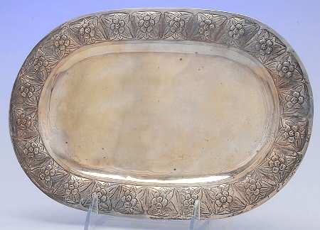 Aztec Rose (Sterling, Hollowware) 11" Oval Tray