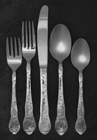 Magic of Santa (Stainless) 5 Piece Place Setting