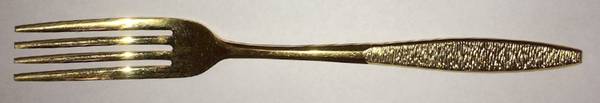 Leslie (Gold, Electroplated) by Stanley Roberts