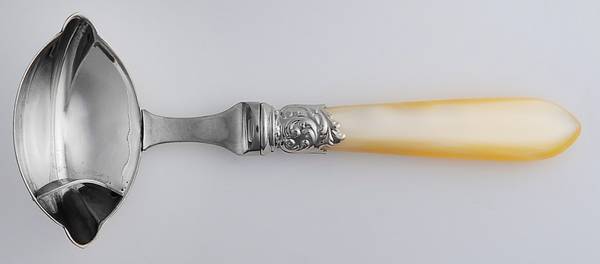 Pompadour-Cream (Stainless) Solid Fat & Lean Gravy Ladle