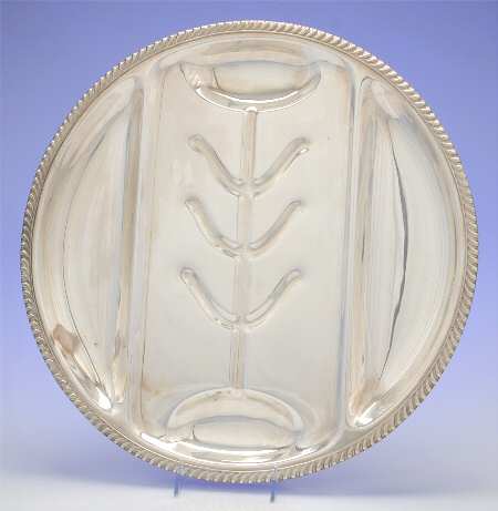 17G (Silverplate, Hollowware) Large 3-Part Footed Meat Platter