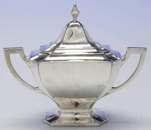 0712 (Sterling, Hollowware) Sugar Bowl & Lid