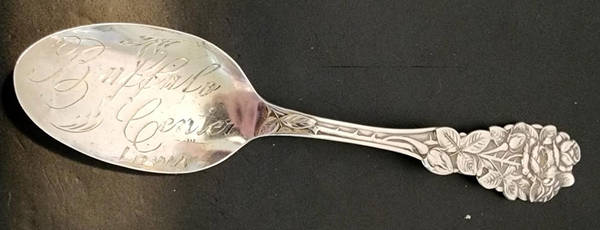 States & Cities Souvenir Spoons(Sterling) Iowa Five O'Clock Spoon