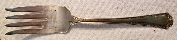 SHC18 (Silverplate) Medium Solid Cold Meat Serving Fork