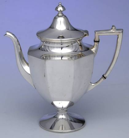 0628 (Silverplate, Hollowware) Teapot