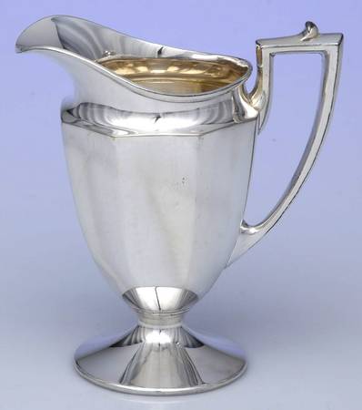 0628 (Silverplate, Hollowware) Creamer