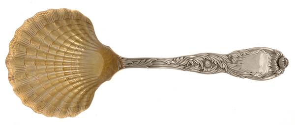 Chrysanthemum (Sterling, 1880) Solid Shell Berry/Casserole Spoon
