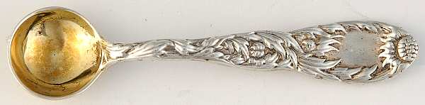 Chrysanthemum (Sterling, 1880) Individual Salt Spoon