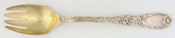Chrysanthemum (Sterling, 1880) Seafood Serving Fork Solid Piece