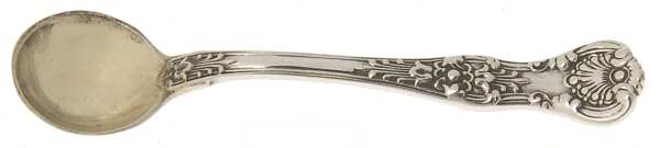 English King (Sterling, 1885, No Monograms) Individual Salt Spoon