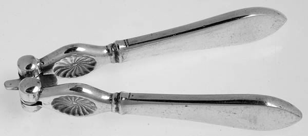 Faneuil (Sterling, 1910, M-C-T Stamps) Silverplate Grip Nut Cracker