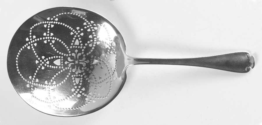Flemish (Sterling, 1911, No Monograms) Pierced Saratoga Chips Server