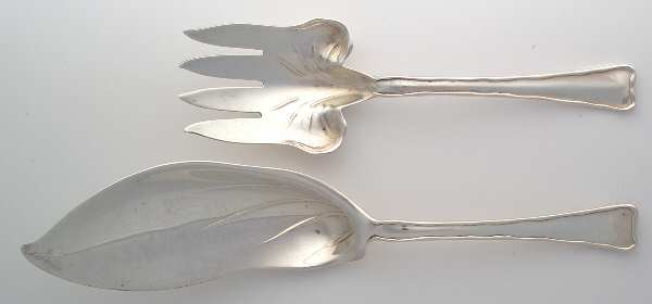 Lap-Over-Edge (Sterling, 1880) Solid 2-Piece Small Fish Serving Set