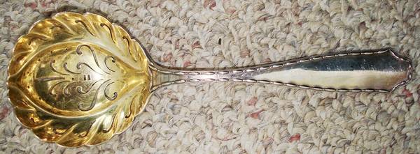 Marquise (Sterling, 1902, No Monograms) Large Sugar Sifter
