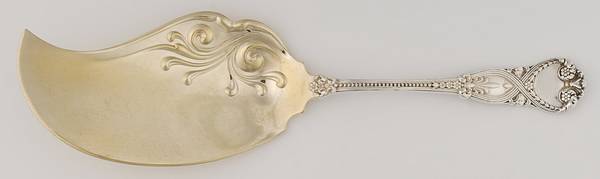 St. James (Sterling, 1898, No Monograms) Large Solid Ice Cream Slicer
