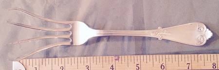 Tiffany (Sterling, 1869) Large Lettuce Serving Fork