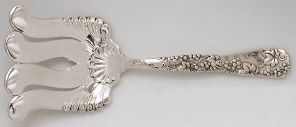 Vine-Multi Motif (Sterling, 1872) Large Solid Asparagus Serving Fork