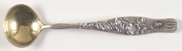 Vine-Multi Motif (Sterling, 1872) Master Salt Spoon