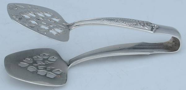 Winthrop (Sterling, 1909) Small Solid Sandwich Tongs