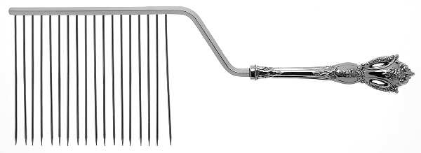 Beauvoir (Sterling, 1967) Cake Breaker with Silverplate Prongs