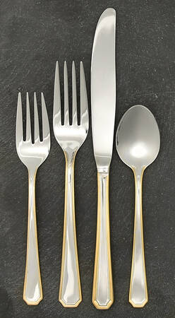Beacon Hill (Stainless, Gold Accent) 4 Piece Place Setting