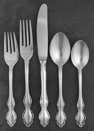 Breckenridge (Stainless) 5 Piece Place Setting