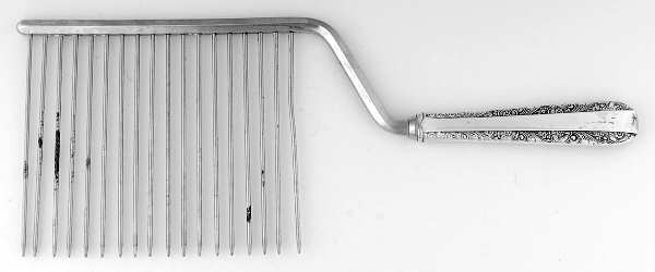 Candlelight (Sterling, 1934, No Monos) Cake Breaker with Silverplate Prongs