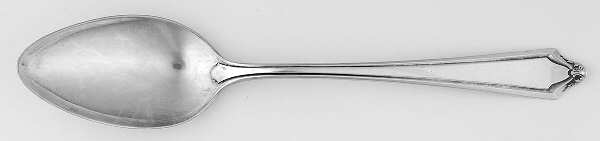 Dorothy Manners (Sterling, 1919) Dessert/Oval Soup Spoon