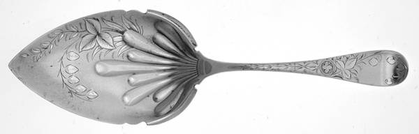 Engraved (Silverplate, 1905) Large Solid Bright Cut Pie Knife