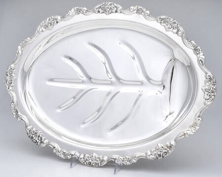 Grand Duchess (Silverplate, Hollowware) Large Plated Footed Meat Platter with Well