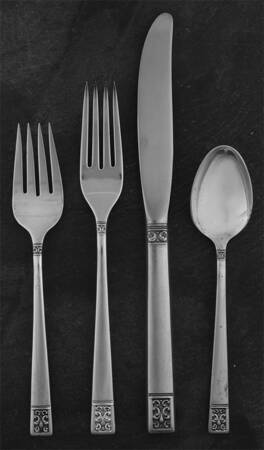 Laureate (Sterling, 1968) 32 Piece Estate Set