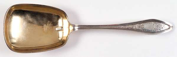 Mary Chilton-Eng No.1 (Sterling, 1912, No Monograms) Large Solid Berry/Casserole Spoon