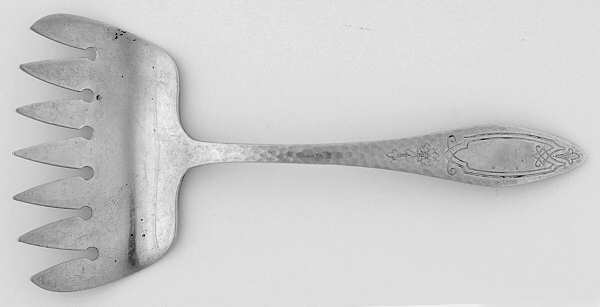 Merrimack (Sterling, 1916) Large Solid Tined Sardine Serving Fork